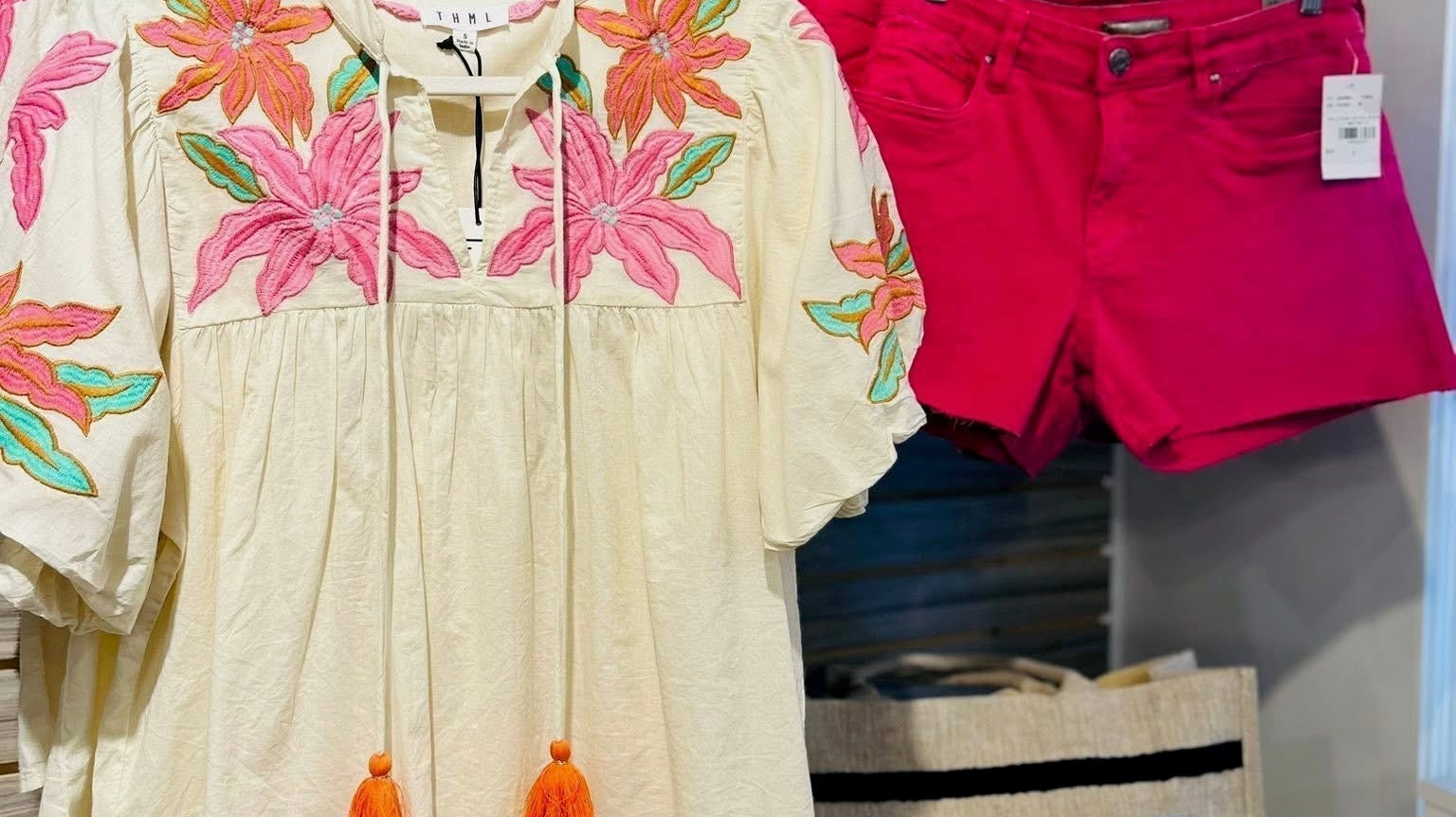 How to Shop Smart and Stylish with Online Boutique Galveston, TX