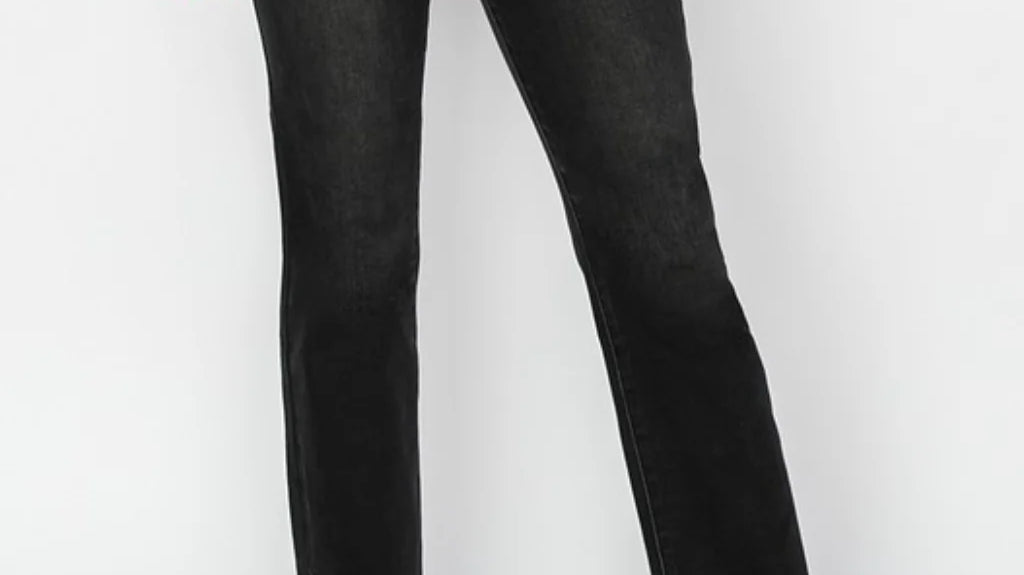 Styling Risen Jeans Galveston, TX, for Work and Play