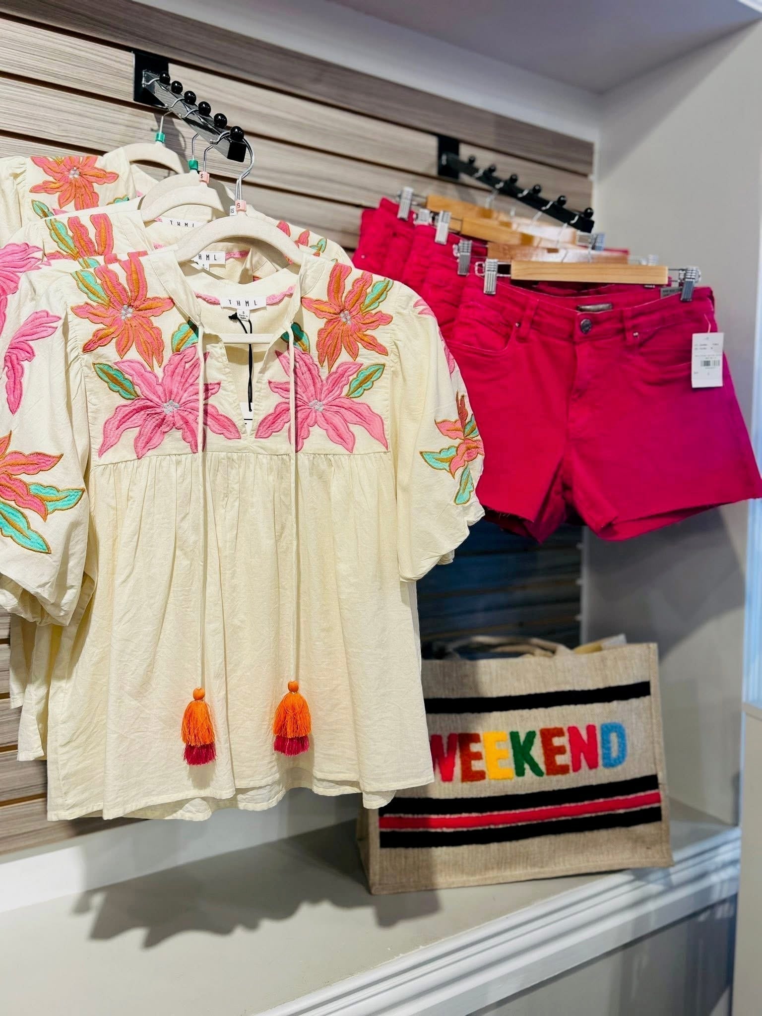 How to Shop Smart and Stylish with Online Boutique Galveston, TX