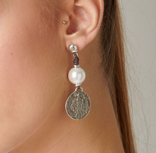 Alexandria Earrings - UNO de 50